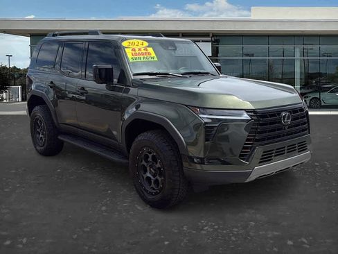 Used 2024 Lexus GX 550 AWD/4WD image 1