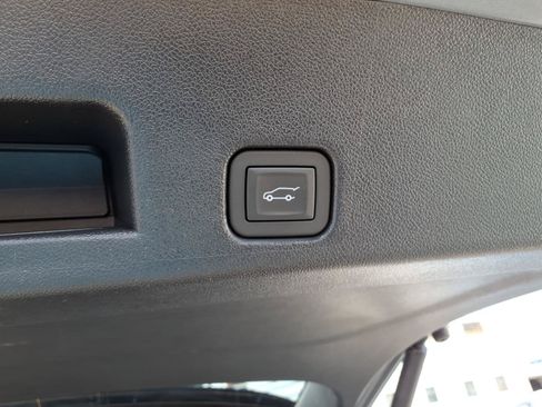 Certified 2025 Chevrolet Traverse LT w/ LPO, Floor Liner Package AWD/4WD image 20