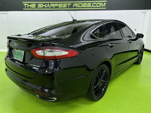 Used 2016 Ford Fusion Titanium AWD/4WD image 9