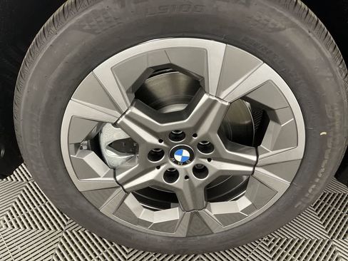 Certified 2023 BMW X1 xDrive28i w/ Convenience Package image 8