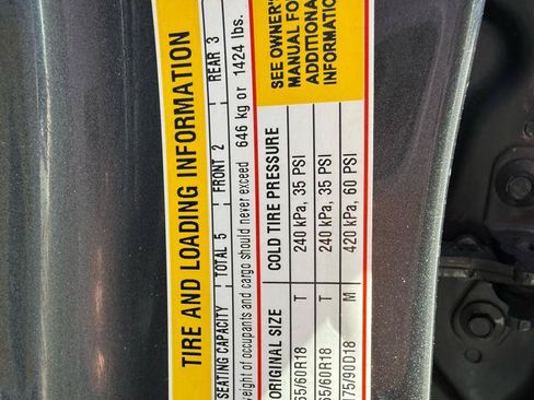 Used 2017 Chevrolet Colorado LT RWD image 26