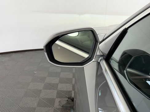 Used 2027 BMW 530i w/ Convenience Package RWD image 31