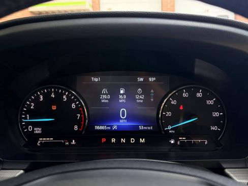 Used 2020 Ford Explorer XLT w/ Equipment Group 202A AWD/4WD image 7
