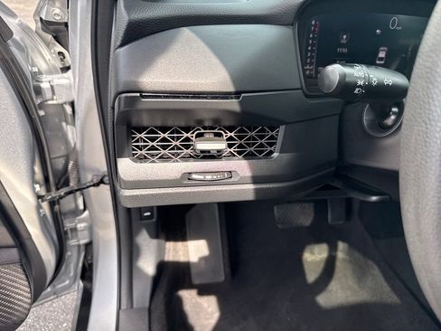 Certified 2024 Honda Accord EX image 15