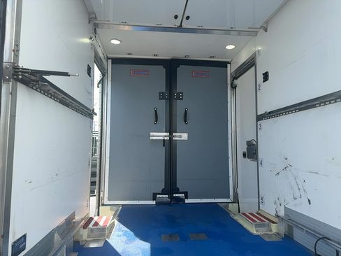 Used 2023 Ford E-350 and Econoline 350 Super Duty w/ Power Windows & Locks Group RWD image 9