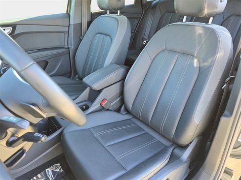 Used 2023 Audi Q4 e-tron Premium Plus w/ Premium Plus image 19