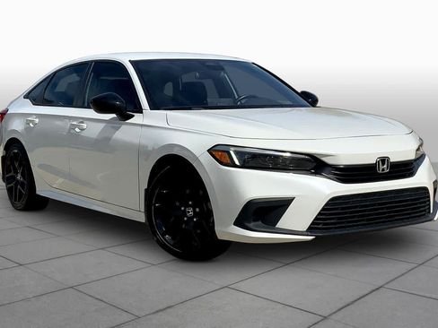 Used 2023 Honda Civic Sport image 3