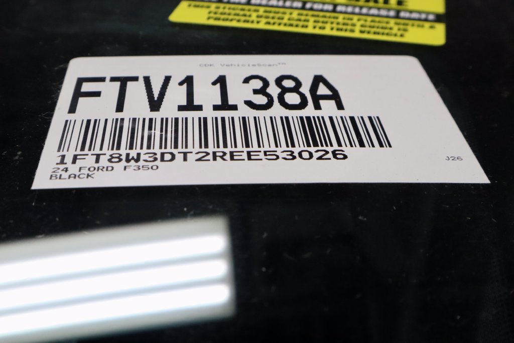 Certified 2024 Ford F350 Platinum AWD/4WD image 37