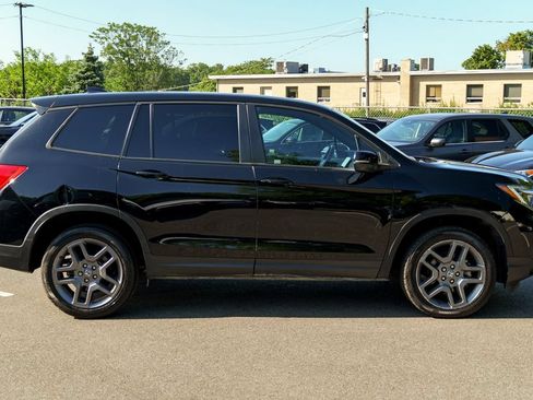 Used 2023 Honda Passport EX-L image 8
