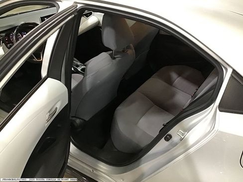Used 2020 Toyota Corolla SE image 13