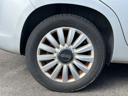 Used 2015 FIAT 500L Lounge image 11