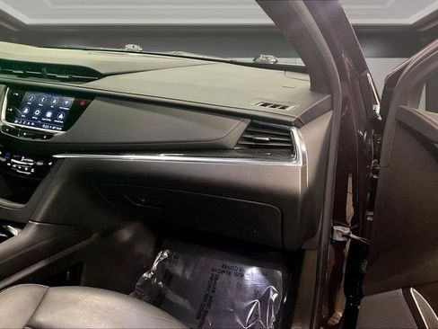 Used 2021 Cadillac XT5 Premium Luxury AWD/4WD image 26