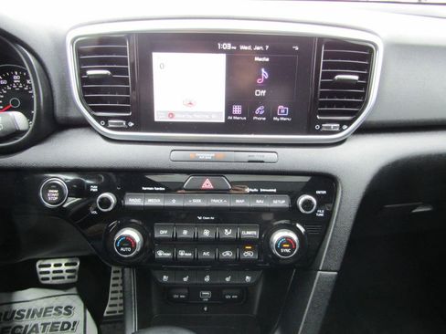 Used 2020 Kia Sportage SX image 26