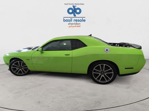 Used 2023 Dodge Challenger R/T image 5