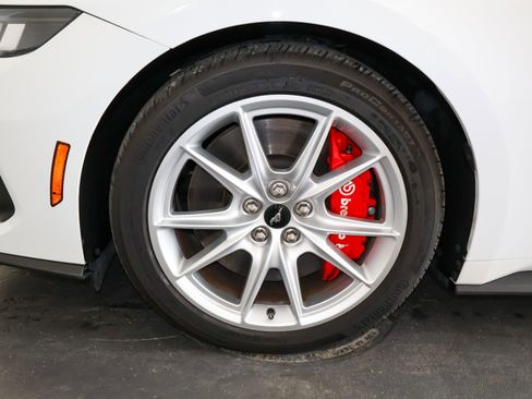 Used 2024 Ford Mustang GT Premium RWD image 39