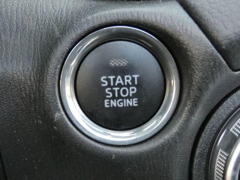 Used 2017 FIAT 124 Spider Lusso image 45