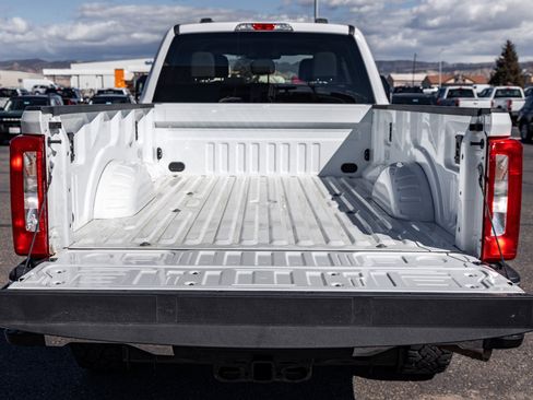 Used 2024 Ford F350 XLT w/ FX4 Off-Road Package image 7