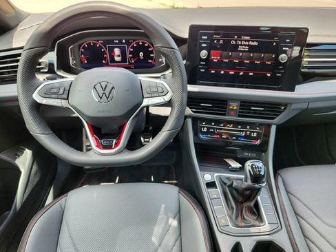 New 2026 Volkswagen Jetta GLI Autobahn FWD image 25