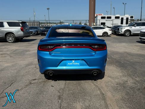 Used 2023 Dodge Charger GT RWD image 6