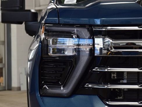 New 2026 Chevrolet Silverado 2500 LTZ w/ LTZ Premium Package image 12