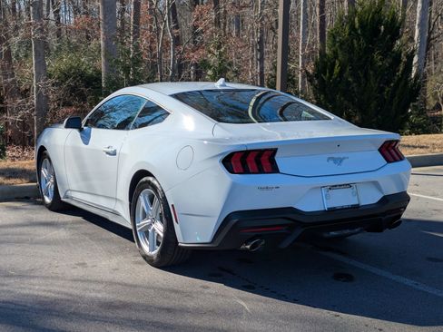 New 2026 Ford Mustang Coupe image 5