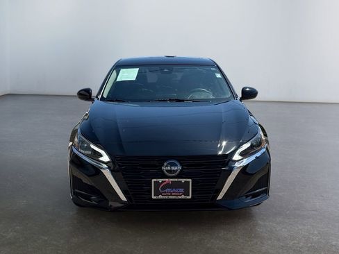 Used 2023 Nissan Altima 2.5 SV AWD/4WD image 2