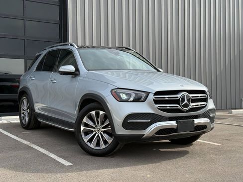 Used 2022 Mercedes-Benz GLE 350 w/ Premium Package image 3