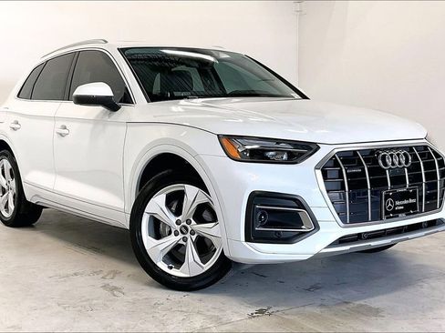 Used 2021 Audi Q5 2.0T Premium Plus w/ Premium Plus Package AWD/4WD image 1