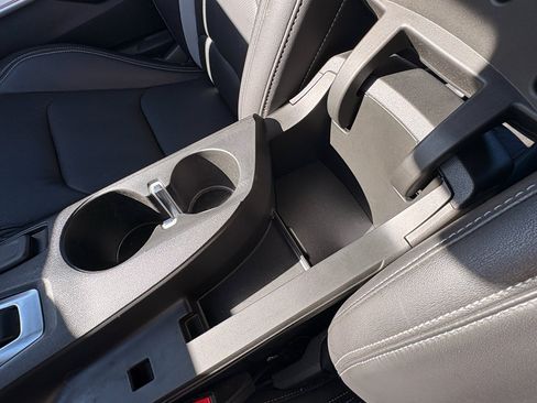 Used 2022 Chevrolet Camaro SS RWD image 25