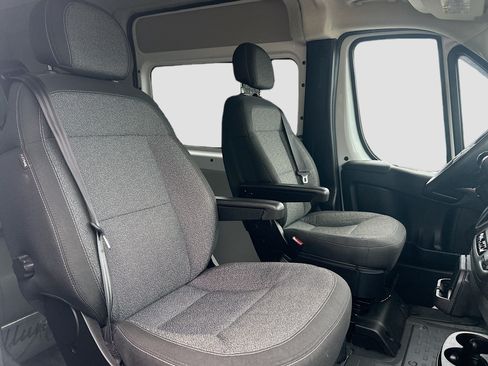 Used 2023 RAM ProMaster 1500 w/ Driver Convenience Group FWD image 29