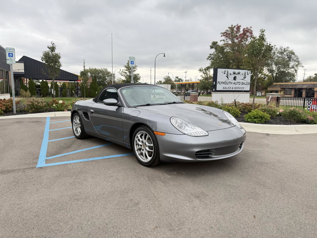 Used 2003 Porsche Boxster RWD image 3