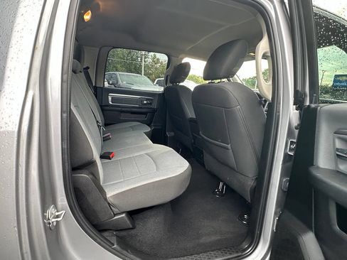 Used 2021 RAM 1500 Classic SLT AWD/4WD image 4