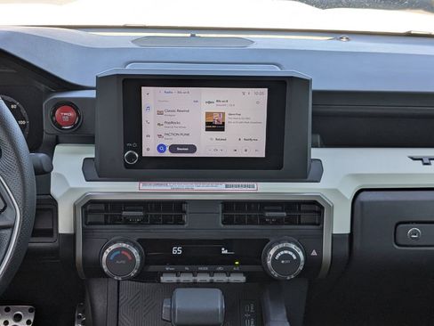 Used 2024 Toyota Tacoma TRD Sport image 17