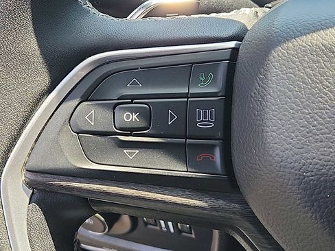 Used 2024 Jeep Grand Cherokee Limited 4xe image 21