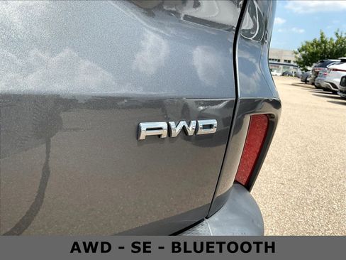 Used 2021 Ford Escape SE AWD/4WD image 24