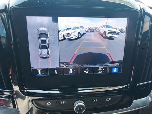Used 2022 Chevrolet Traverse Premier w/ Redline Edition AWD/4WD image 23