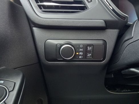 New 2026 Ford Escape ST-Line w/ Cold Weather Package FWD image 24