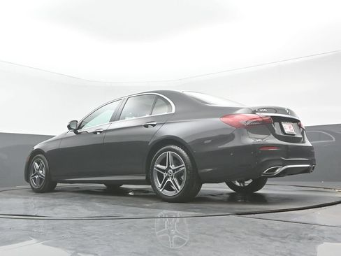 Used 2023 Mercedes-Benz E 350 4MATIC Sedan w/ Premium Package image 29