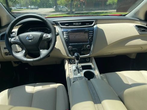 Used 2020 Nissan Murano SL w/ Moonroof Package FWD image 15
