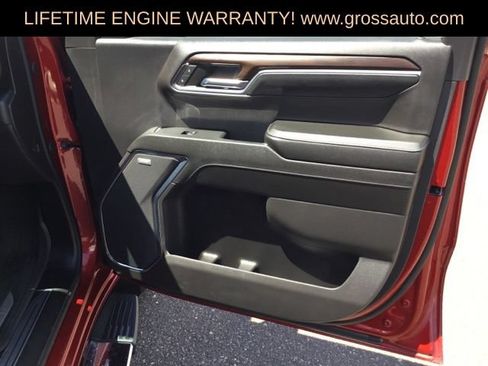 Used 2024 GMC Sierra 1500 SLT w/ SLT Premium Plus Package AWD/4WD image 32