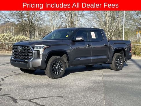 Used 2024 Toyota Tundra Platinum AWD/4WD image 1