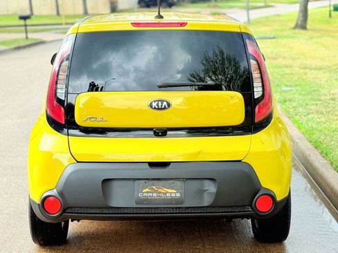 Used 2014 Kia Soul + w/ UVO w/Eservices Package image 9