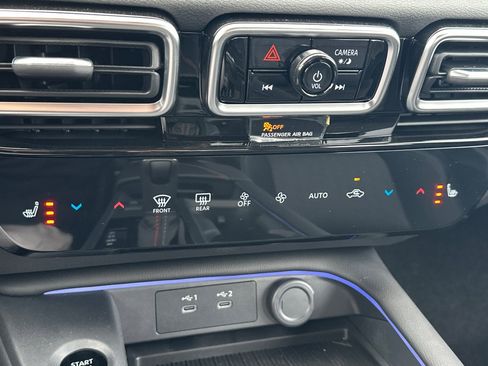 New 2026 Nissan Sentra SR image 19