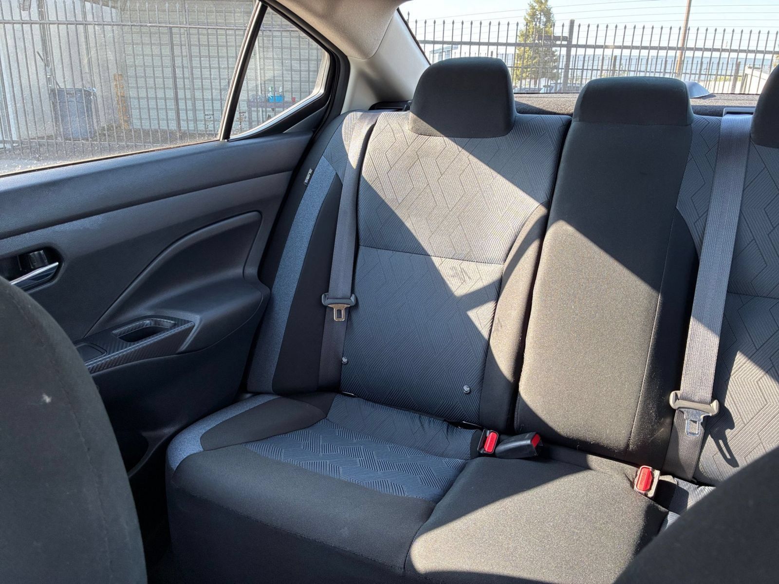 Used 2025 Nissan Versa SV FWD image 36
