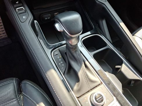 Used 2023 Kia Telluride SX AWD/4WD image 12