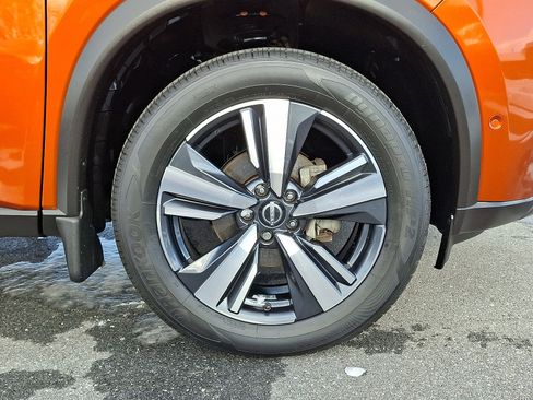 Certified 2023 Nissan Rogue SL w/ SL Premium Package image 10