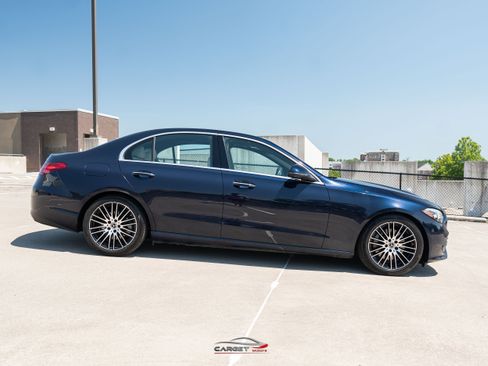 Used 2022 Mercedes-Benz C 300 4MATIC Sedan w/ Exclusive Trim Package image 8