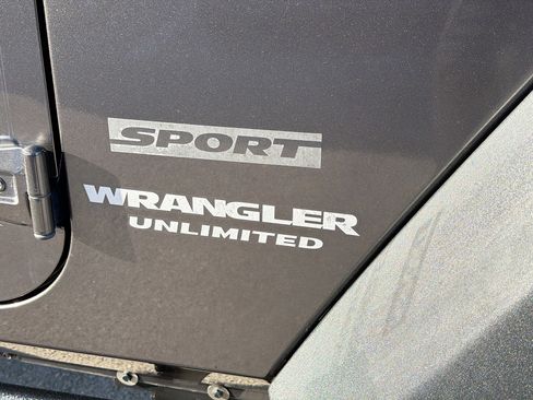 Used 2017 Jeep Wrangler Unlimited Sport w/ Quick Order Package 24S image 11