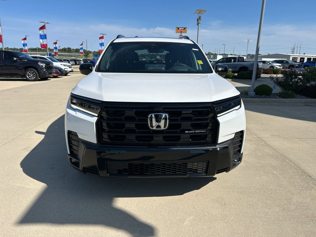 New 2026 Honda Pilot Black Edition image 2
