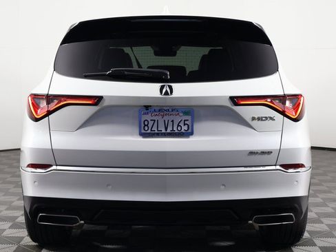 Used 2022 Acura MDX SH-AWD w/ Technology Package image 5